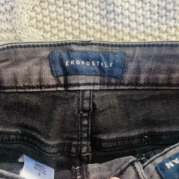 Aeropostale size 2 skinny black jeans - Picture 3 of 5